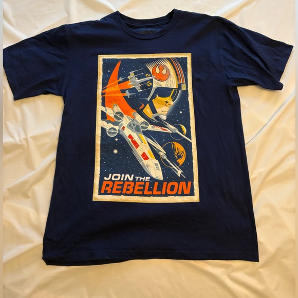 Join The Rebellion-Disney Star Wars Tee - Picture 1 of 3